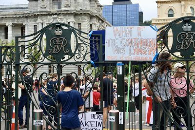 ‘Selfish, stupid’ COVID protesters get short shrift in Wellington