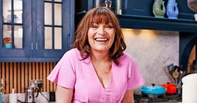 Lorraine Kelly 'unable to step out with confidence' after going up two dress sizes during pandemic