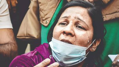 Gurugram: Give us a proper place to stay, say residents of cave-in tower