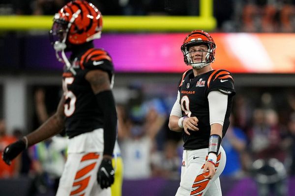 Olivia Holzmacher wears special Bengals boots to cheer on