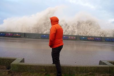 UK to be hit by two storms in three days as forecasters warn of 90mph winds