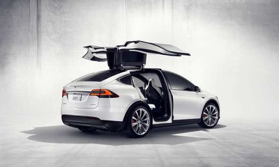 Volkswagen Threatens Tesla's Throne in Electric Vehicles