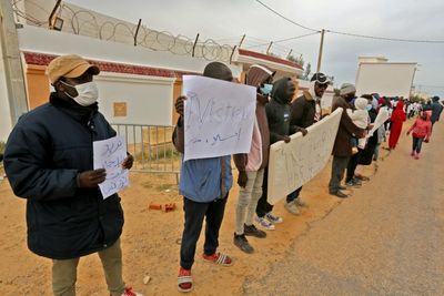 Refugees protest in Tunisia, demanding evacuation