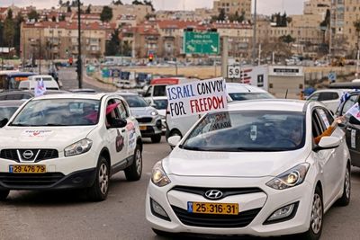 Israelis protest Covid rules in Canada-style convoy