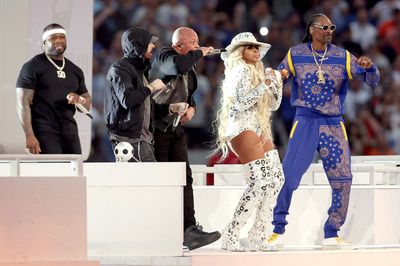 See the full Super Bowl 56 halftime show set with Dr. Dre, Snoop Dogg, Mary J. Blige and more