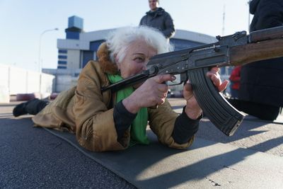 ‘Babushka battalion’ ready to protect Ukraine from Russia