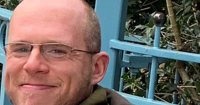 Outpouring of support for family of tragic dad-of-three who died after crash on Scots road