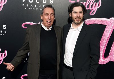 'Ghostbusters' family, more react to death of Ivan Reitman