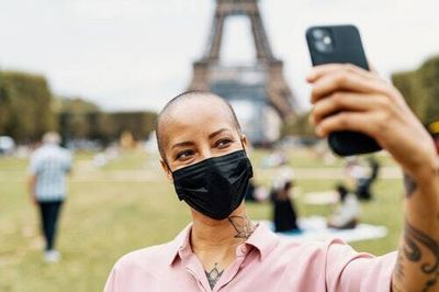 How to unlock your iPhone while wearing a mask using iOS 15.4