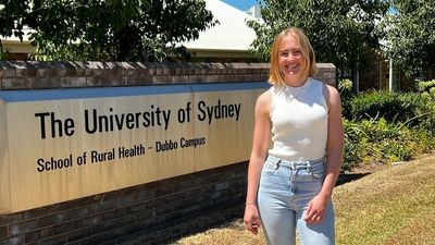 Treating generations of one family – why Emily has chosen to study medicine in regional Australia