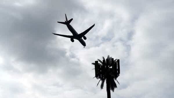 Airlines draw up flight rerouting plans amid…