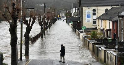 Met Office explains what happens in explosive cyclogenesis - known as a weather bomb