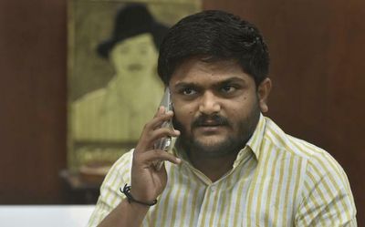 Hardik Patel moves Gujarat HC seeking stay of conviction in rioting case ahead of Assembly polls