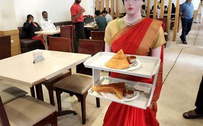 Robot waitress deployed for service at restaurant in Mysuru