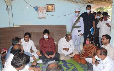 Siddipet Collector creates awareness on Dalit Bandhu