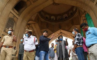 Charminar electrical work stalled after protests
