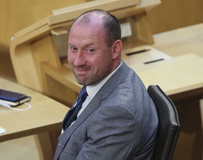 Devolved ministers join forces to challenge ‘restrictive’ UK immigration policy