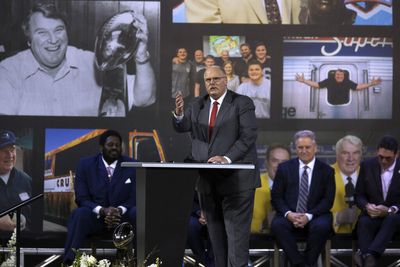 Chiefs HC Andy Reid delivered an emotional speech at John Madden’s memorial