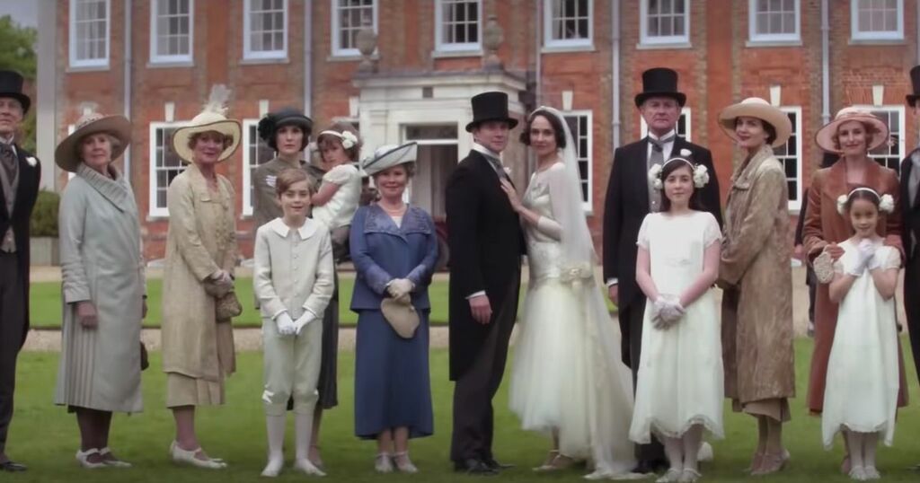 First look at Downton Abbey new movie and new…