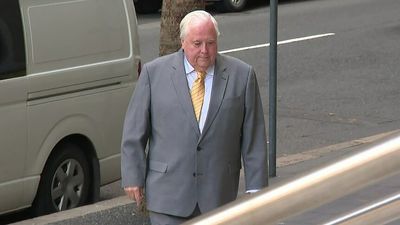Clive Palmer tells defamation trial he feared Mark McGowan had 'licence to kill' under legislation