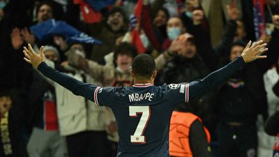 Mbappé strikes late to give PSG edge over Madrid in Champions League last-16