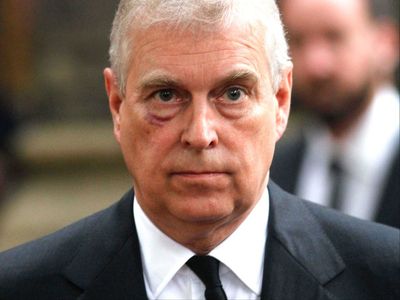 Queen ‘likely to pay’ disgraced son Andrew’s £10m sex abuse settlement