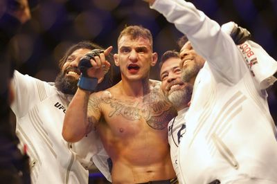 After both impressed at UFC 271, Renato Moicano calls for main event bout against Bobby Green