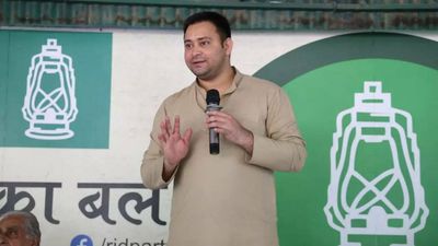 Tejashwi Prasad Yadav can help RJD sail through fodder debacle