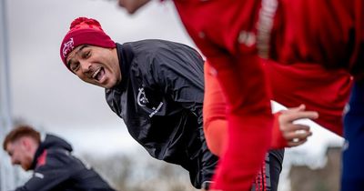 Simon Zebo admits Ireland ambitions on 'backburner' for now as he seeks Munster consistency