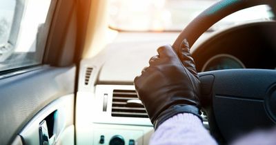 Lanarkshire drivers urged to stay safe by wearing winter clothing behind the wheel