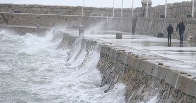 Met Eireann weather forecast: Damaging gusts and flooding as Storm Dudley hits