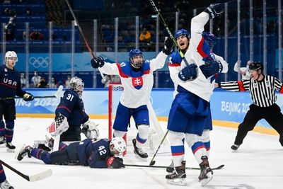 Slovakia stun USA in Olympic hockey after last-minute goal