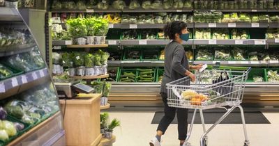 Price of full shopping basket at supermarkets shows which is cheapest