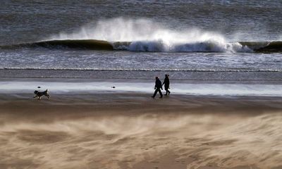 UK weather: ‘danger to life’ warning for back-to-back storms Dudley and Eunice