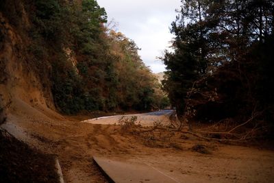 Guatemala earthquake kills two, triggers landslides