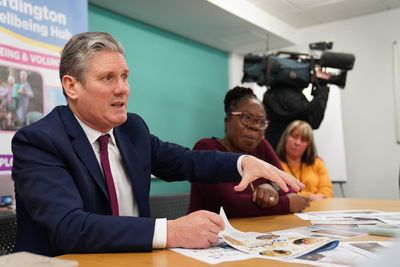 Starmer urges Conservatives to examine party donations for Russian influence