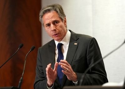 U.S. sees no sign of Russian pullback near Ukraine -Blinken