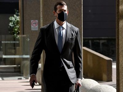 Roberts-Smith 'bullet' threat to witness