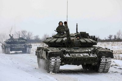 NATO, US say Russia is still building up troops near Ukraine