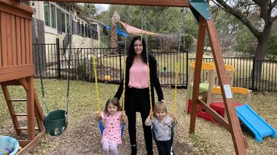 Texas Town Shuts Down Her Home Day Care After Nearby Golfers Complain the Kids Were Making Too Much Noise