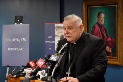 Migrant minors dispute pits Florida against Catholic Church