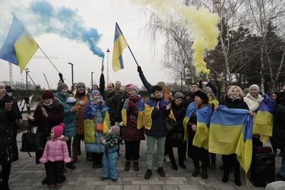 Lots of flags but little enthusiasm for Ukraine’s ‘Unity Day’