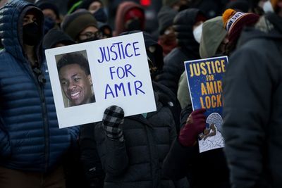 Minneapolis police officer who killed Amir Locke during no-knock raid trained other, lawyer claims