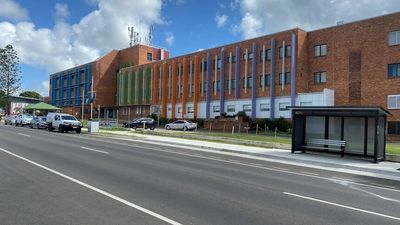 COVID-19 outbreak at Maryborough Hospital, sees staff, patients put into lockdown