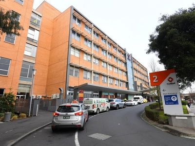 Vic COVID inquiry checks hospitals' pulse