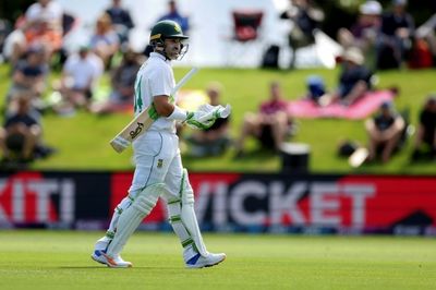 South Africa struggle to 44-4 after Henry strikes for New Zealand