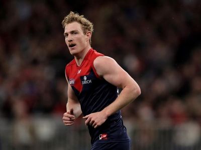 Severe cork sidelines Dees defender Petty