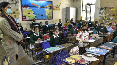 Free coaching for NEET, JEE for Delhi government school children