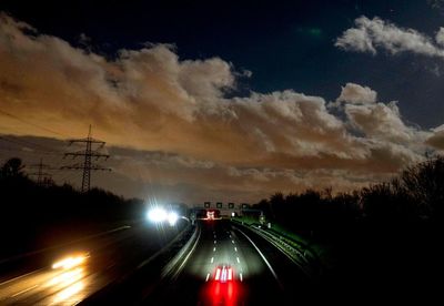 Storm sweeps Germany, causing damage, delays; 2nd in sight