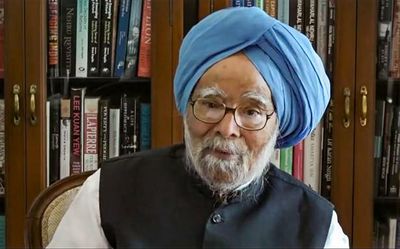Rather than admitting mistakes, BJP Govt blaming Nehru for people's problems: Manmohan Singh